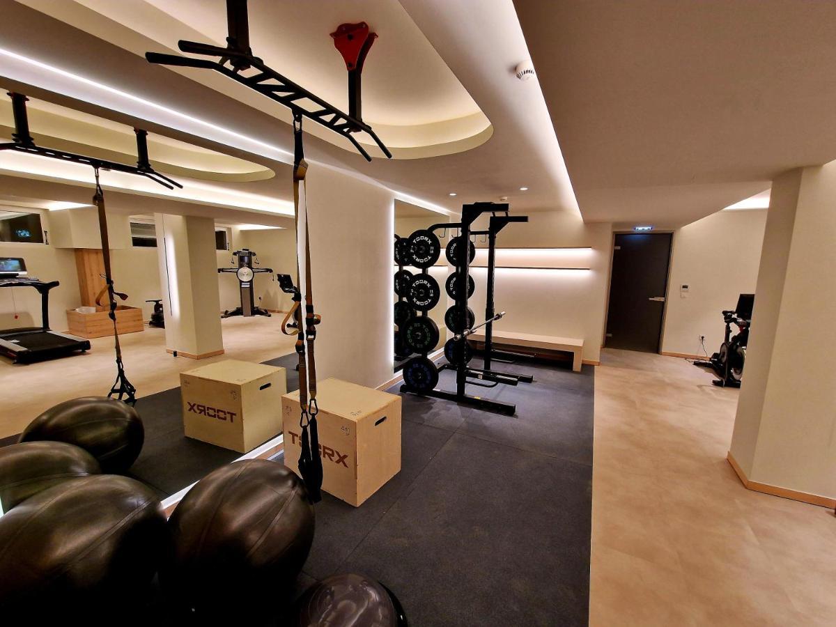 Tsamis Zante Suites (Adults Only) Psarou  المظهر الخارجي الصورة The gym at the 2016 Olympic Village